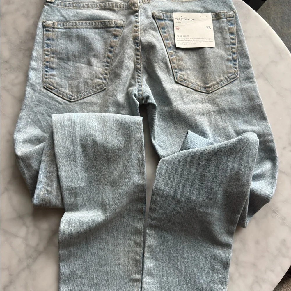 AG Men’s 28x34 The Stockton Skinny Fit Jeans Faded Light Wash NWT - Picture 8 of 9
